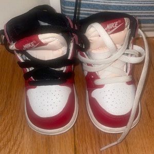 Air Jordan 1 Retro high OG TD “Chicago Lost and Found”